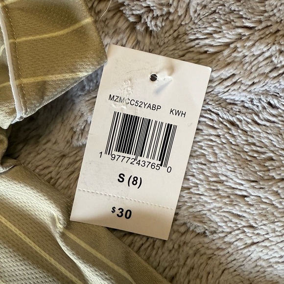 NEW!!, Little & Big Kid Boys V Neck Minecraft Short Sleeve
Jersey - Picture 4 of 5